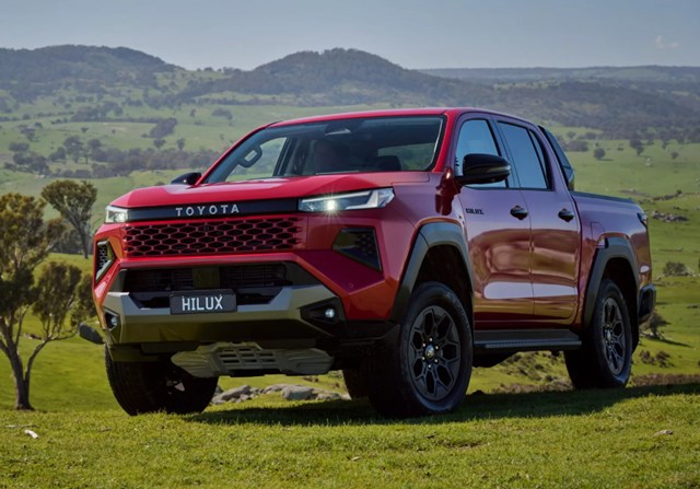 ハイラックスフルモデルチェンジ:復活の狼煙2026年