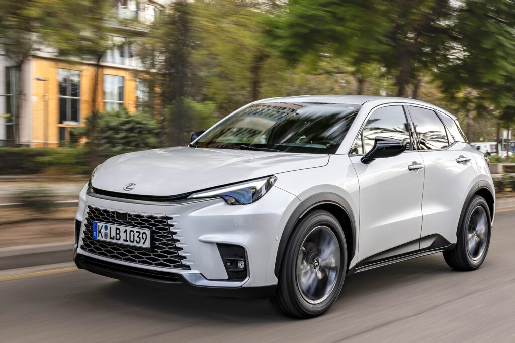 レクサスLBXの残価設定は本当にお得？残価率と金利を徹底解説