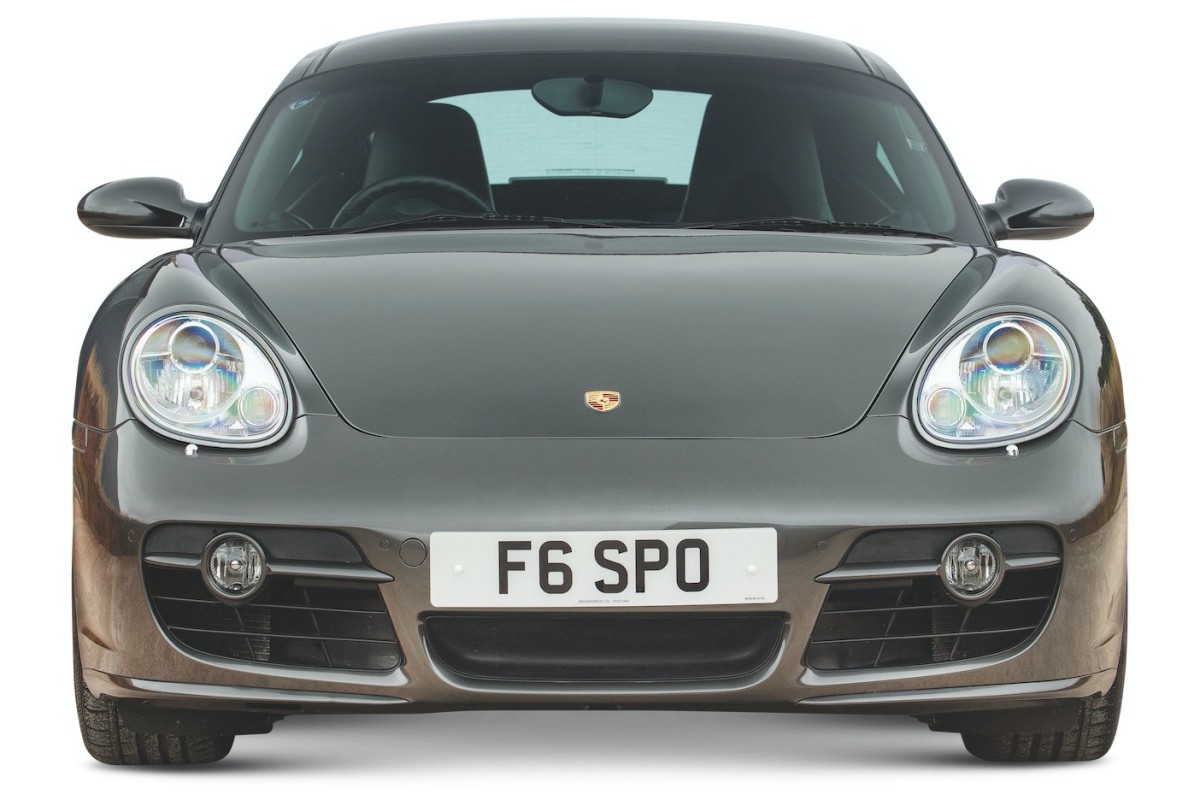 ポルシェ ケイマン987特徴を徹底解説！初代モデルの魅力とは