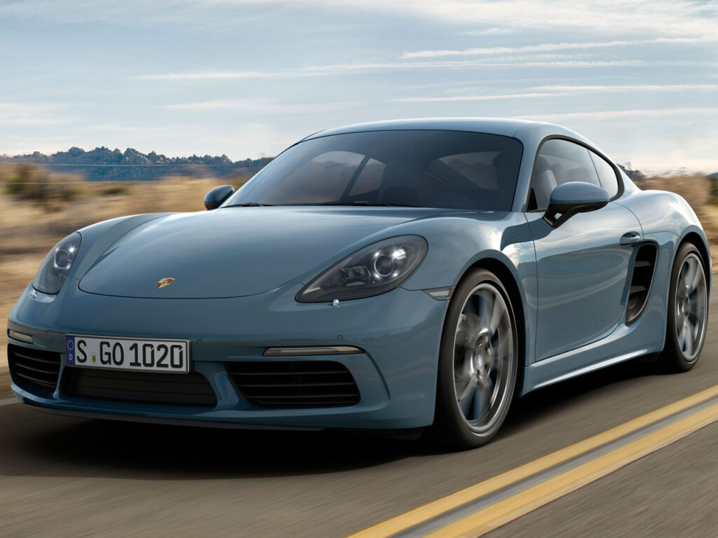 ポルシェ ケイマンで旅行に出かけたい！でも荷物は積めるの？