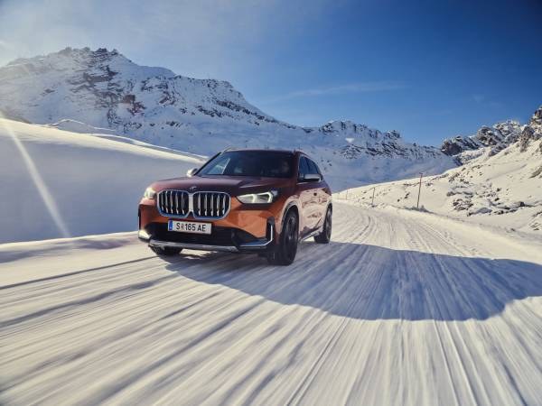BMW X1 実車