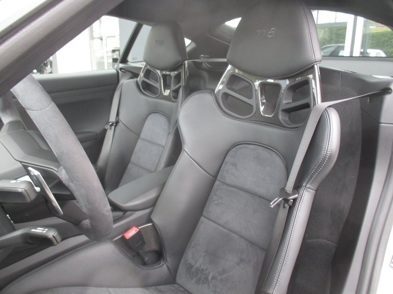 ポルシェ ケイマンの内装の質感を徹底レビュー!2026最新モデルの魅力 3 Porsche 718 Cayman interior(interior)実写